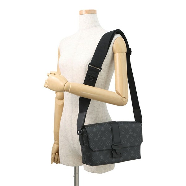 ルイヴィトン ショルダーバッグ モノグラム・エクリプス Sケープ・メッセンジャー M46794 ブラック 黒