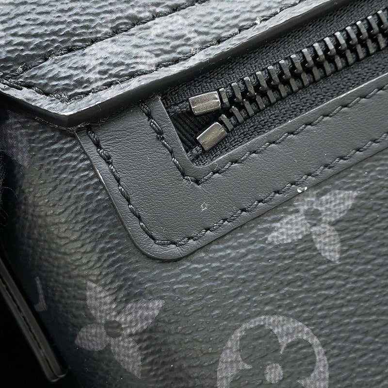 ルイヴィトン ショルダーバッグ モノグラム・エクリプス Sケープ・メッセンジャー M46794 ブラック 黒