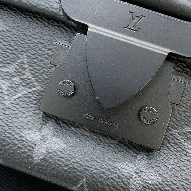 ルイヴィトン ショルダーバッグ モノグラム・エクリプス Sケープ・メッセンジャー M46794 ブラック 黒