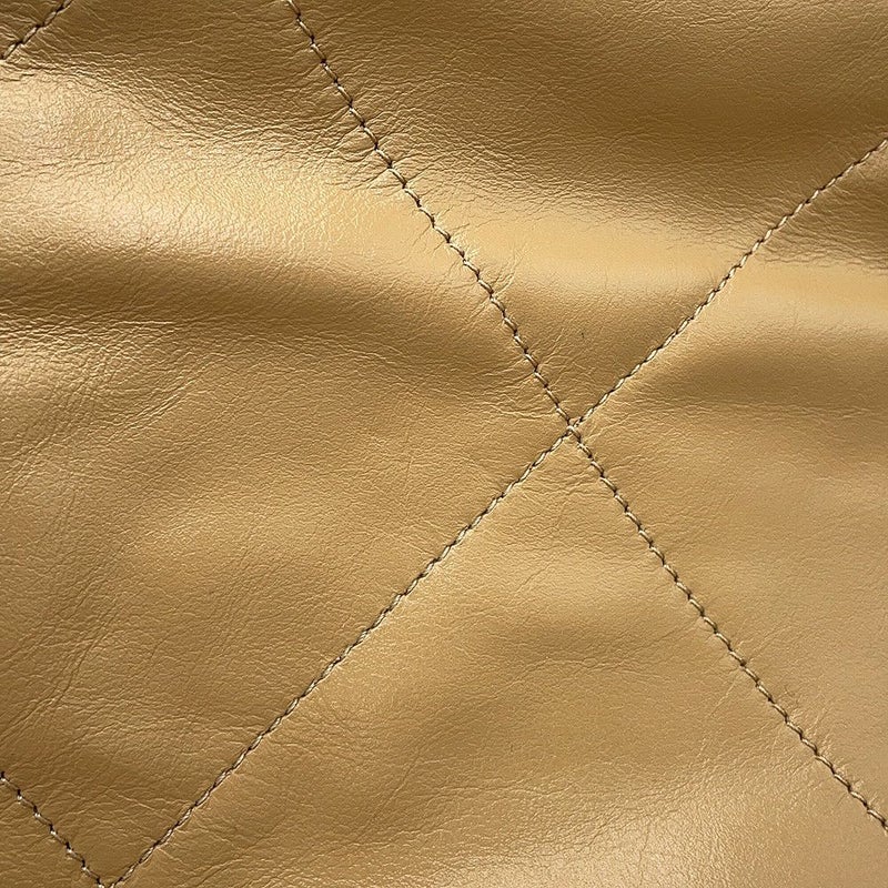 シャネル ハンドバッグ CHANEL 22 マトラッセ スモール シャイニーカーフレザー AS3260 ポーチ付き