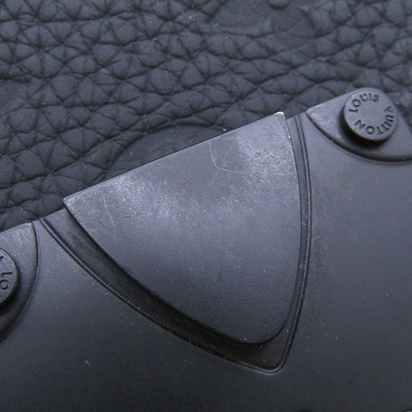 ルイヴィトン ショルダーバッグ モノグラム・トリヨン Sロック ヴェルティカル・ウエアラブル ウォレット M81524 ヴィトン 黒 ブラック