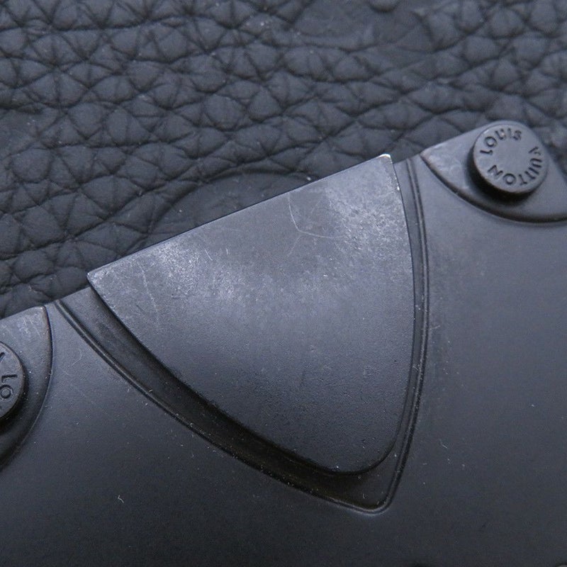 ルイヴィトン ショルダーバッグ モノグラム・トリヨン Sロック ヴェルティカル・ウエアラブル ウォレット M81524 ヴィトン 黒 ブラック