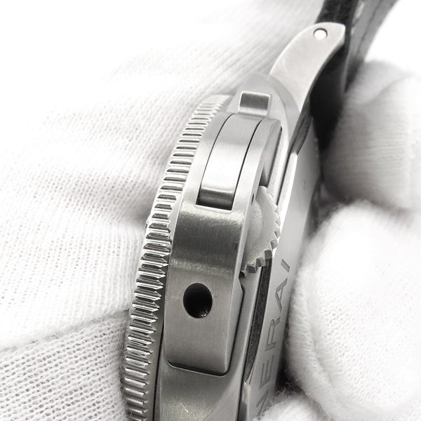 パネライ ルミノール サブマーシブル 1950 3デイズ オートマティック チタニオ U番 PAM01305 黒文字盤