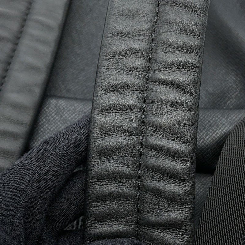 ルイヴィトン リュックサック モノグラム タイガ ディスカバリー・バックパック M30230 LOUIS VUITTON 黒 ブラック タイガラマ