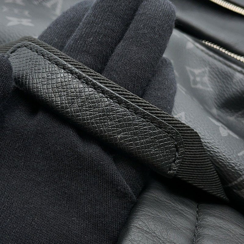 ルイヴィトン リュックサック モノグラム タイガ ディスカバリー・バックパック M30230 LOUIS VUITTON 黒 ブラック タイガラマ