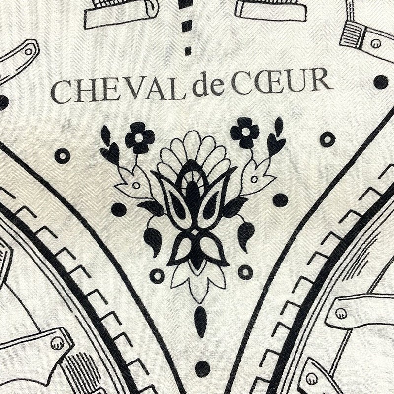 エルメス ストール カレ140 カレジェアン シュヴァル・ドゥ・クール・バンダナ CHEVAL DE COEUR BANDA