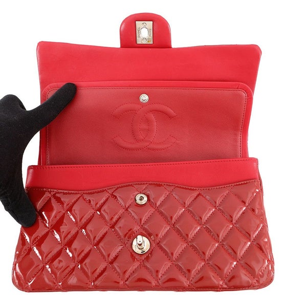 シャネル チェーンショルダーバッグ マトラッセ25 ココマーク ダブルチェーン エナメル パテント A01112 CHANEL