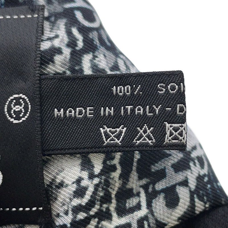 シャネル スカーフ ココマーク ロゴ シルク CHANEL 黒 白