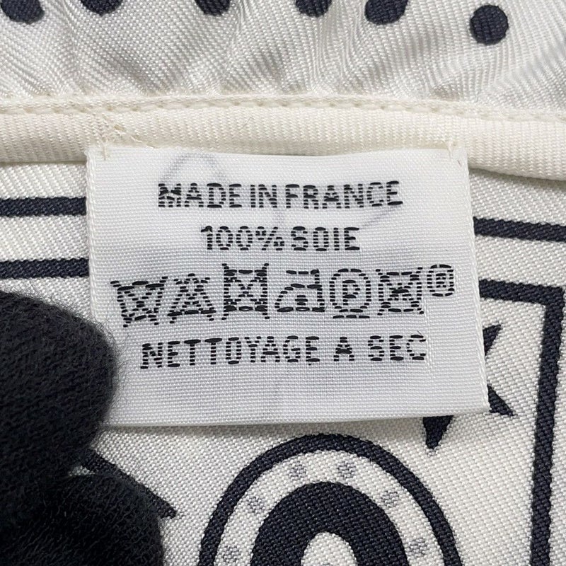 エルメス スカーフ カレ70 バンダナ フリル ブリッド・ドゥ・ガラ・ドット シルク HERMES 2024春夏 白 黒