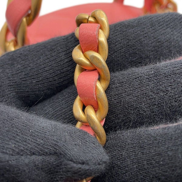 シャネル チェーンショルダーバッグ ココマーク マトラッセ トップハンドル バニティ CHANEL