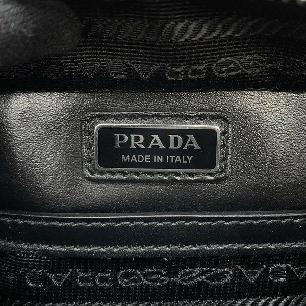 プラダ ショルダーバッグ トライアングルロゴ ブリック サフィアーノレザー 2VH070 PRADA 黒