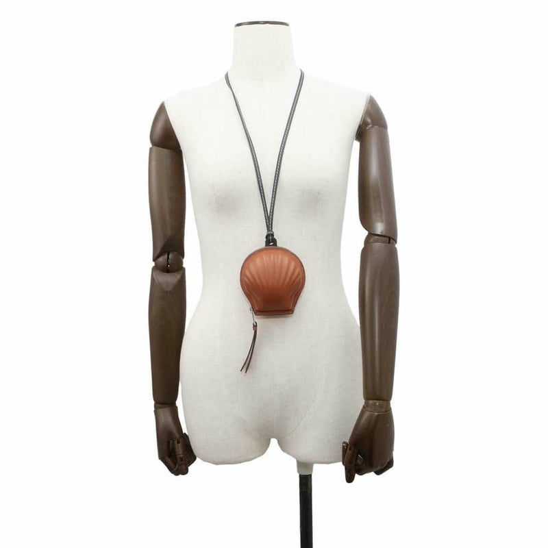 ロエベ ポーチ シーシェル レザー 111.10.161 LOEWE 貝