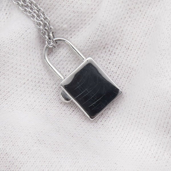 タサキ ネックレス ア・シークレット ペンダント あこや真珠/ダイヤモンド 4P 計0.05ct パール K18WGホワイトゴールド TASAKI