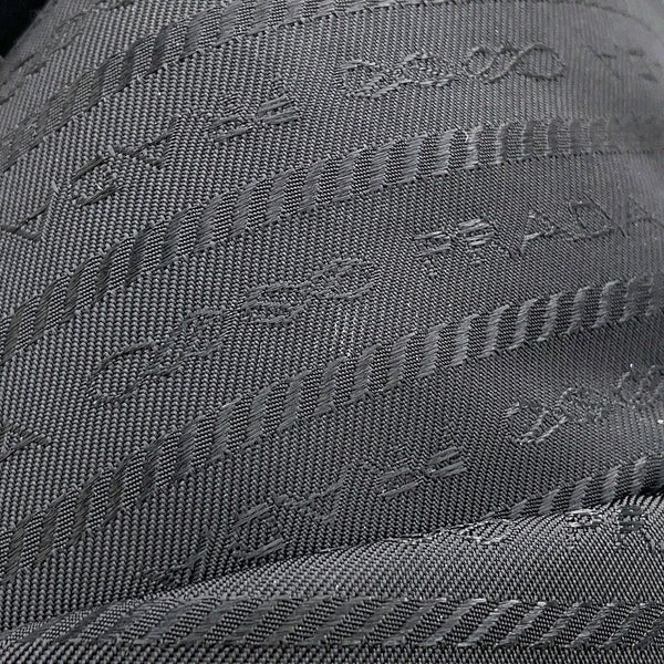 プラダ ダウンジャケット Re-Nylon クロップド レディースサイズ38 29Y056 PRADA 2way 黒