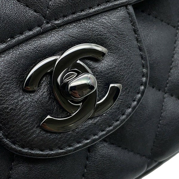 シャネル チェーンショルダーバッグ マトラッセ25 ココマーク ダブルチェーン カーフスキン A01112 CHANEL 黒