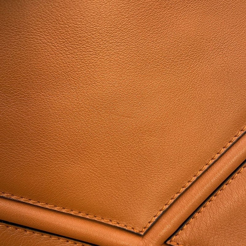 ロエベ クラッチバッグ クロスライン レザー LOEWE