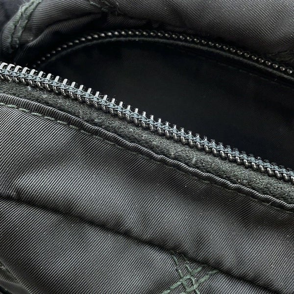 プラダ リュック ナイロン ミニ バックパック 1BZ017 PRADA バッグ リュックサック 黒