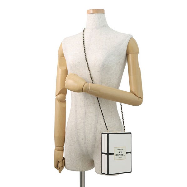 シャネル チェーンショルダーバッグ No5 パフュームボックス CHANEL 白