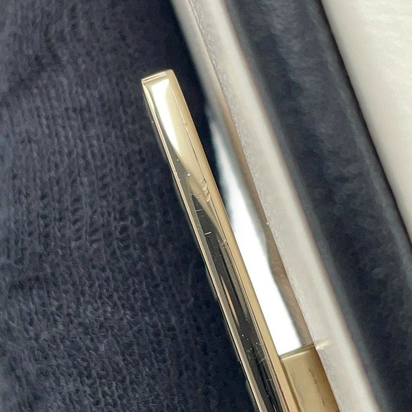 シャネル チェーンショルダーバッグ No5 パフュームボックス CHANEL 白