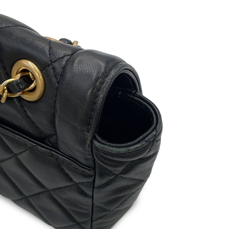 シャネル チェーンショルダーバッグ ココマーク マトラッセ ラムスキン AS5259 CHANEL 黒