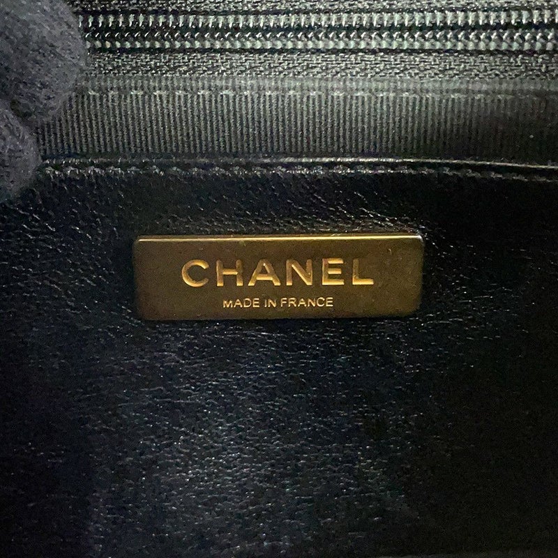 シャネル チェーンショルダーバッグ ココマーク マトラッセ ラムスキン AS5259 CHANEL 黒