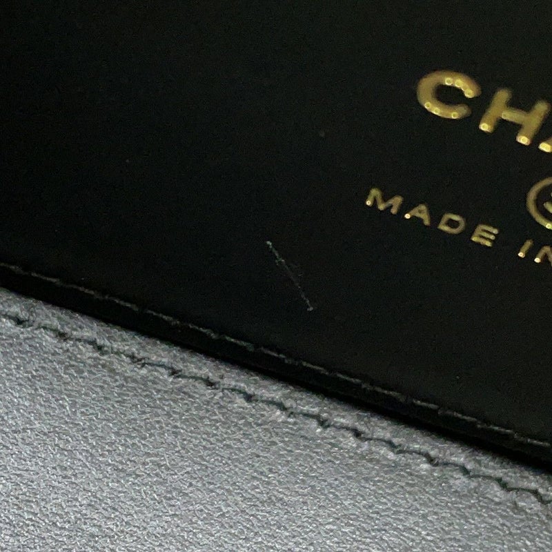 シャネル チェーンショルダーバッグ バニティケース ココマーク マトラッセ キャビアスキン AP1341 CHANEL 黒