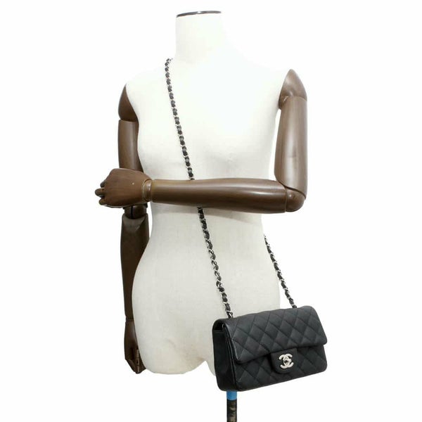 シャネル チェーンショルダーバッグ ココマーク キャビアスキン A69900 CHANEL ミニ フラップ バッグ 黒