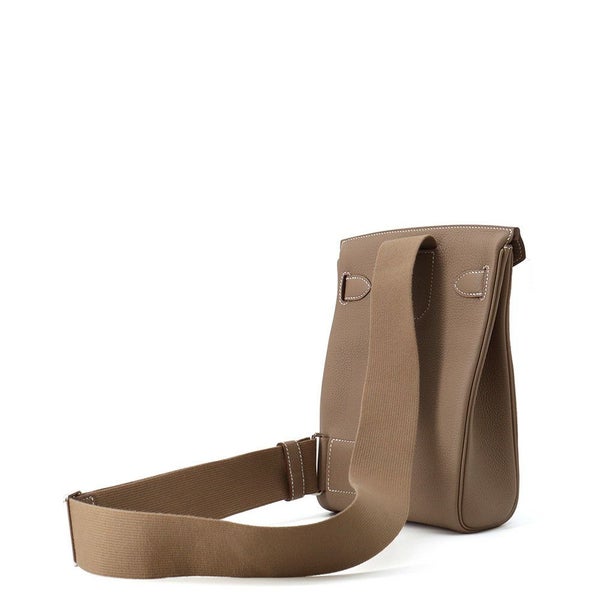 エルメス ボディバッグ ケリー アッカドPM エトゥープ/シルバー金具 トゴ K刻印 メンズ