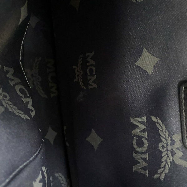 エムシーエム リュックサック ヴィセトス スタークブロック スタッズ バックパック レザー MMK5SVE52PK001 MCM バッグ