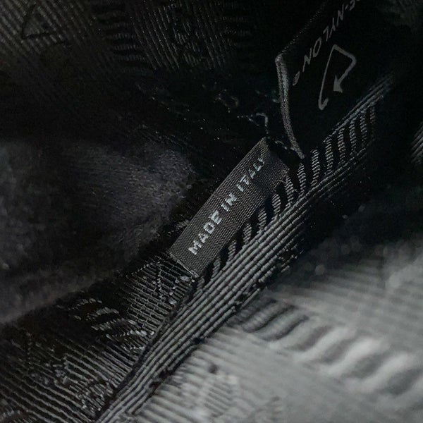 プラダ ショルダーバッグ Re-Edition 2005 Re-Nylon ナイロン 1BH204 PRADA 2wayバッグ 黒