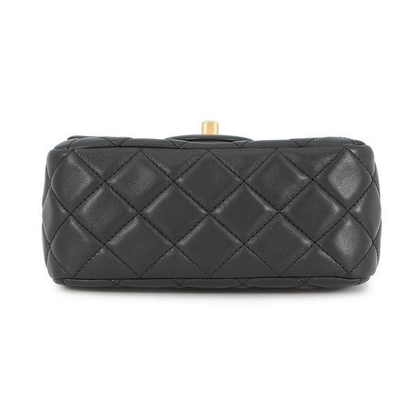 シャネル チェーンショルダーバッグ ミニ マトラッセ ココマーク ココボール ラムスキン AS1786 CHANEL 黒