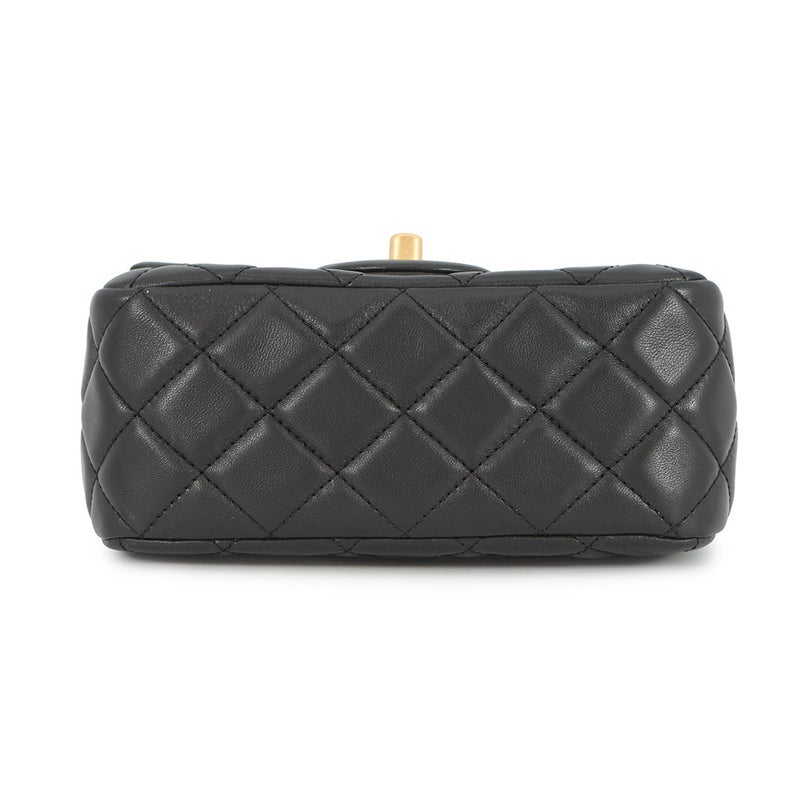 シャネル チェーンショルダーバッグ ミニ マトラッセ ココマーク ココボール ラムスキン AS1786 CHANEL 黒