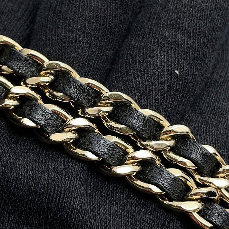 シャネル チェーンウォレット マトラッセ ココマーク AP4931 CHANEL 2025/26年秋冬 財布 黒