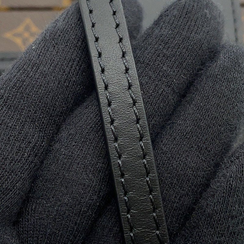 ルイヴィトン ショルダーバッグ モノグラム プティット・マル M45943 LOUIS VUITTON 2wayクラッチバッグ ブラック 黒