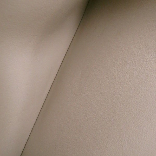 ルイヴィトン 長財布 モノグラム・マヒナ ジッピー・ウォレット M69821 LOUIS VUITTON ヴィトン 財布 ラウンドファスナー