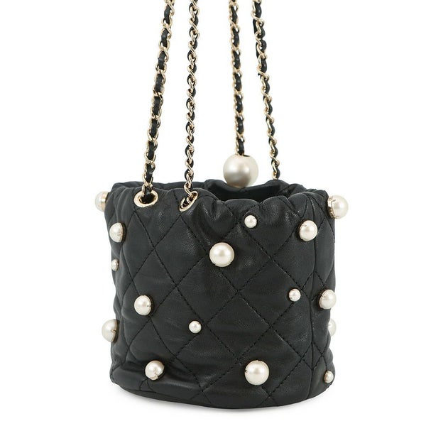シャネル チェーンショルダーバッグ マトラッセ ココマーク ラムスキン フェイクパール AS2518 CHANEL 黒