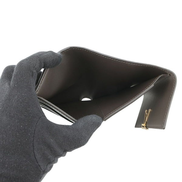 ルイヴィトン 三つ折り財布 トリヨンレザー ポルトフォイユ・カプシーヌ コンパクト M62159 財布