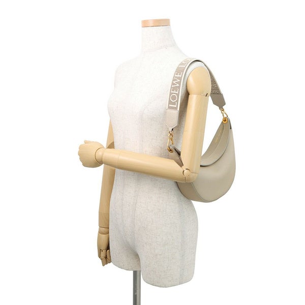 ロエベ ショルダーバッグ ルナバッグ スモール カーフレザー A923PM1X01 LOEWE ワンショルダー