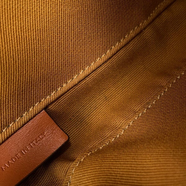 セリーヌ ショルダーバッグ トリオンフ ミニ トライアングル 195902 CELINE ポシェット