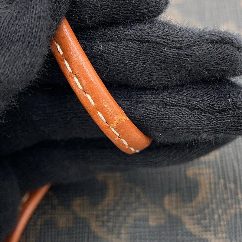 セリーヌ ショルダーバッグ トリオンフ ミニ トライアングル 195902 CELINE ポシェット