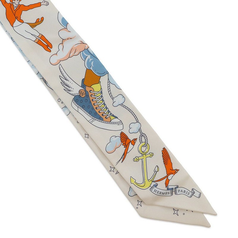エルメス スカーフ ツイリー 私の雲 Sur Mon Nuage HERMES シルクツイル 2022年秋冬