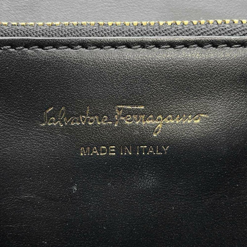 サルヴァトーレ・フェラガモ ショルダーバッグ ガンチーニ レザー Ferragamo バッグ 黒