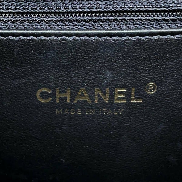 シャネル チェーンショルダーバッグ CCフィリグリー バニティバッグ キャビアスキン A93343 CHANEL バッグ 黒