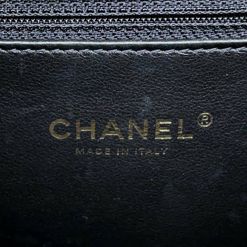 シャネル チェーンショルダーバッグ CCフィリグリー バニティバッグ キャビアスキン A93343 CHANEL バッグ 黒