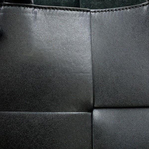 ボッテガヴェネタ トートバッグ マキシイントレチャート アルコトート 756682 BOTTEGA VENETA 黒