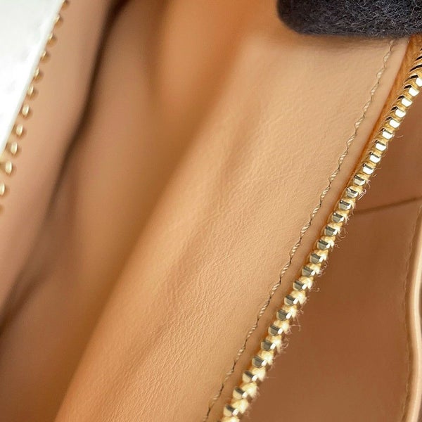 シャネル ハンドバッグ マトラッセ ココマーク トップハンドル フラップ キャビアスキン A92991 2way 白