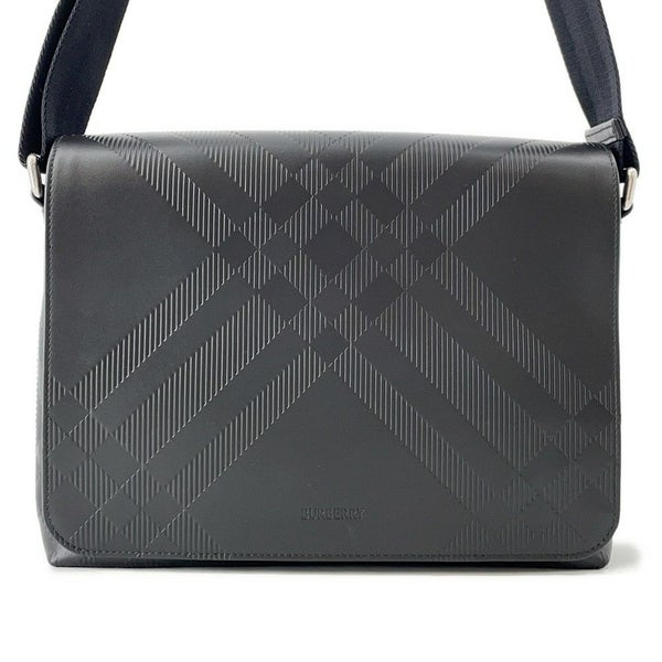 バーバリー ショルダーバッグ エンボスチェック メッセンジャーバッグ カーフレザー 81019221 BURBERRY 黒