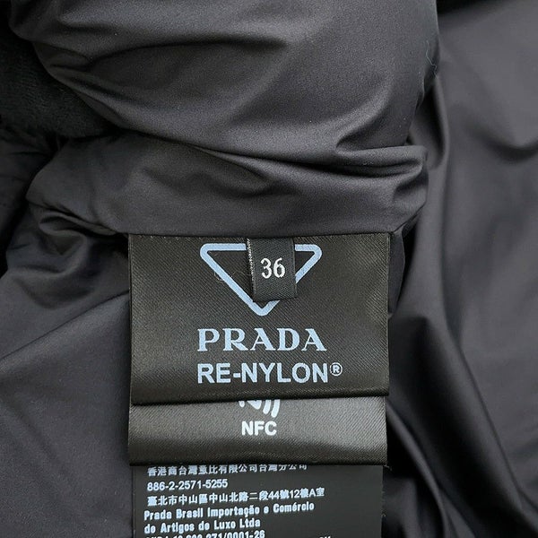プラダ ダウンジャケット ニットダウンジャケット ウール レディースサイズ36 P25I07 PRADA アウター 黒