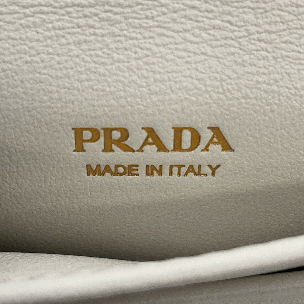 プラダ カードケース ロゴ レザー 1MC110 PRADA 財布 名刺れ 白 | 中古