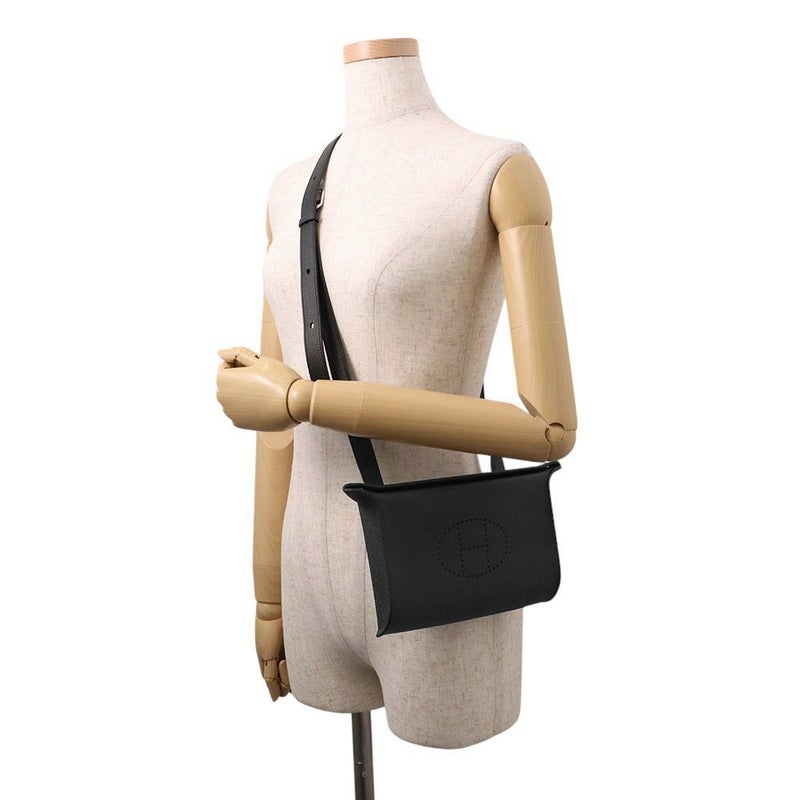 エルメス ショルダーバッグ ヴィドポッシュ ブラック/シルバー金具 エプソン K刻印 HERMES 黒